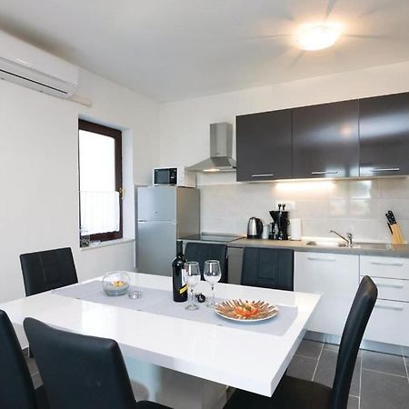 Apartments Devic Sukošan 외부 사진